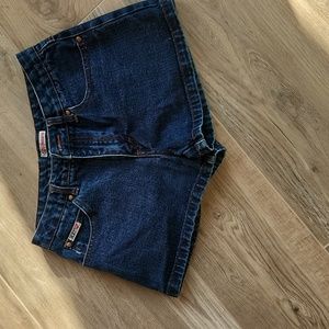 Quiksilver Roxy Excellent,  like new, condition.  Shorts, midrise.